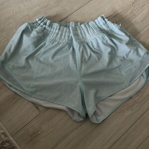 Lululemon hootie hots